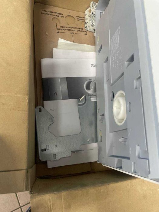 Проточний водонагрівач  (Бойлер проточний)VAILLANT 27 H/7 VED