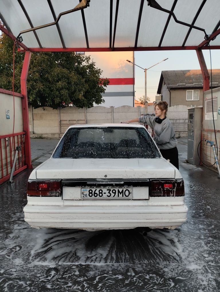 Nissan bluebird 1987