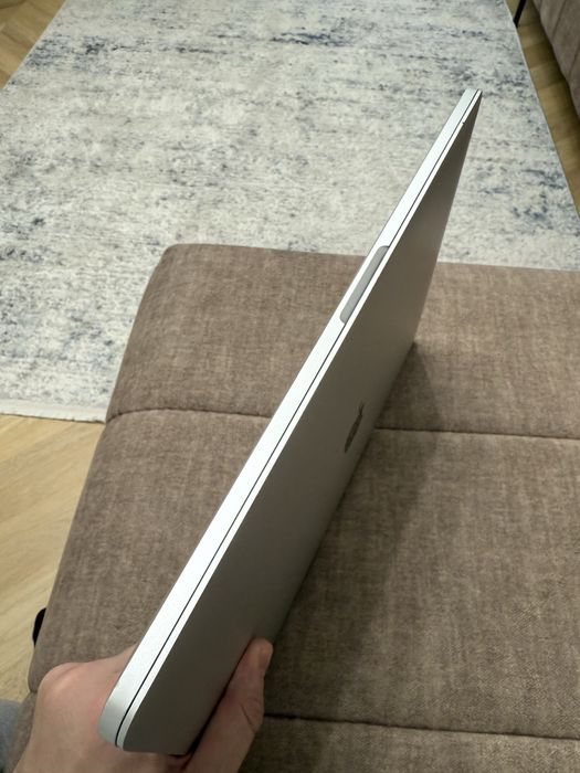 MacBook Pro 16 2019 A2141 i7 2.6 | 16gb | SSD 512Gb 95% АКБ 216 циклів