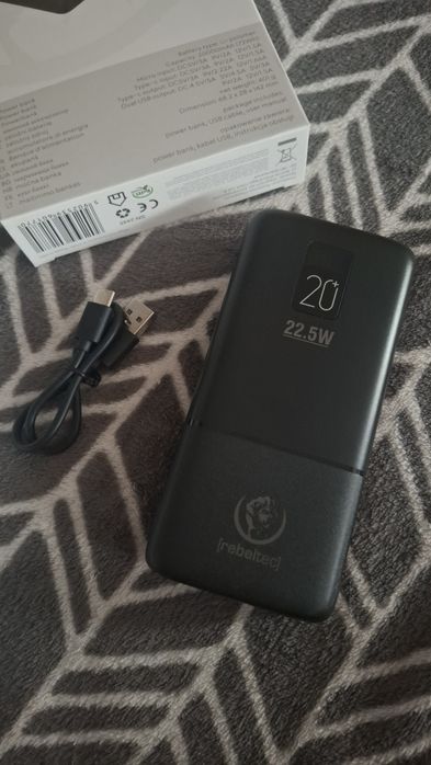 Power bank P20LCDPD