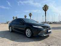 Toyota Camry 2.5 Hybrid Luxury