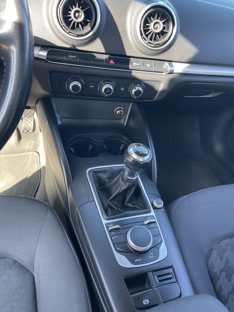 AUDI A3 Advanced Ultra 2015 1.6 TDI