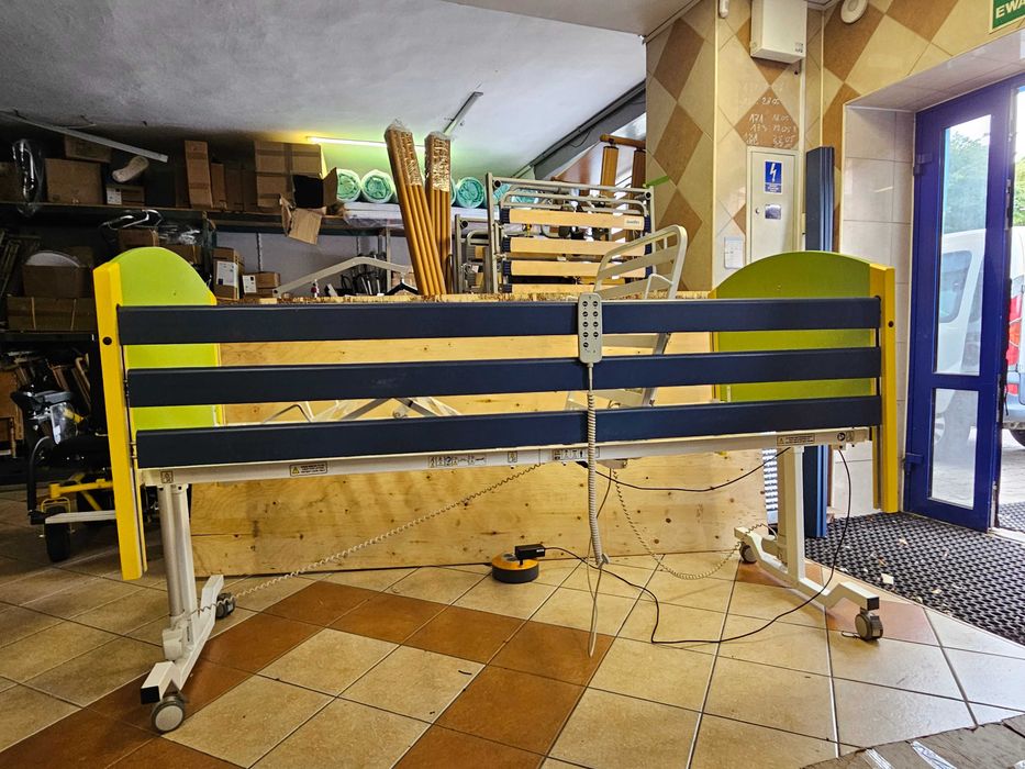 Taurus junior łóżko rehabilitacyjne  dla dziecka/młodzieńca