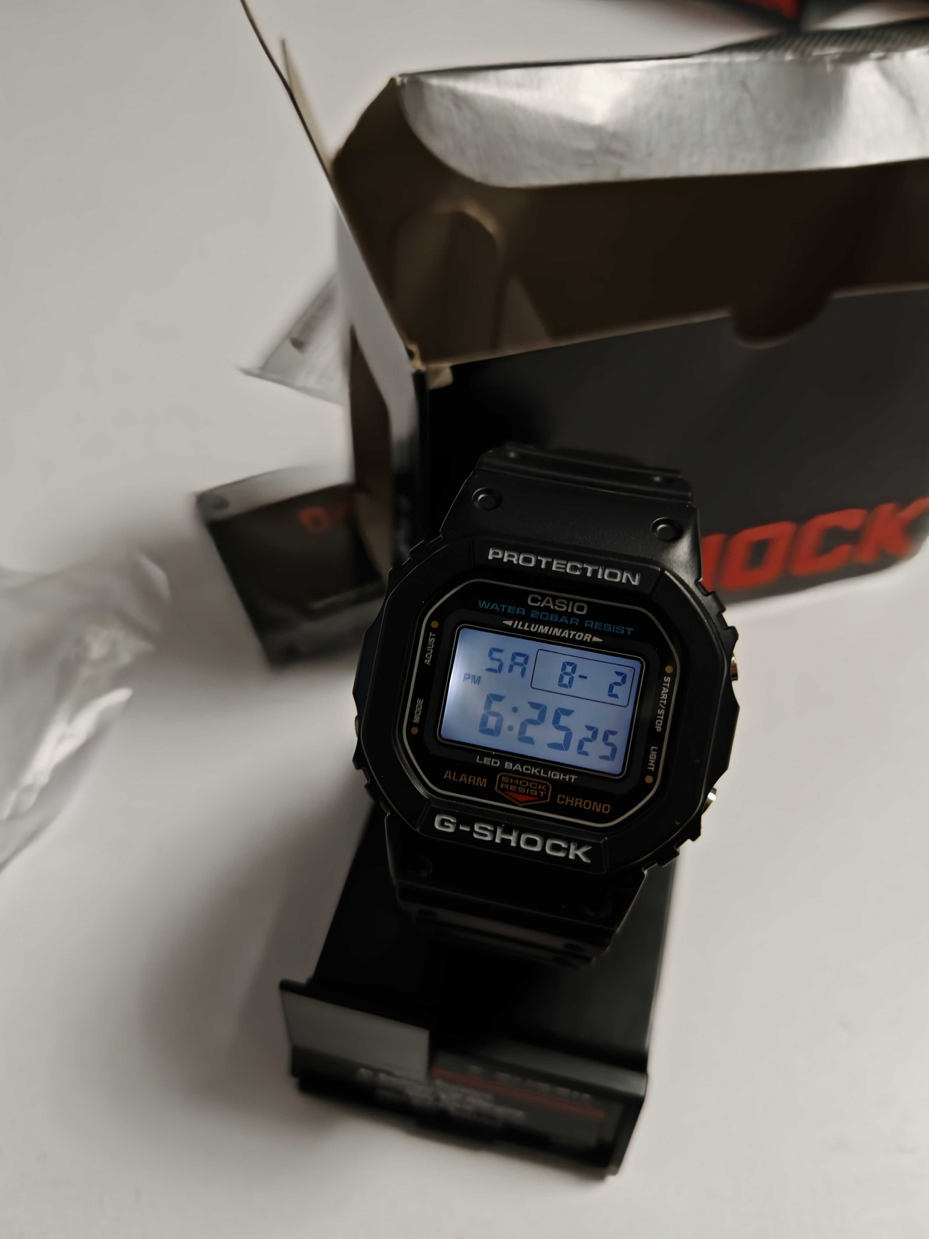 Casio G-Shock  DW5600UE-1