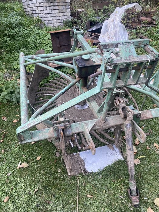 Копалка для мінітрактора