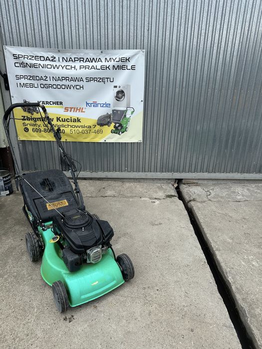 Kosiarka spalinowa z napedem