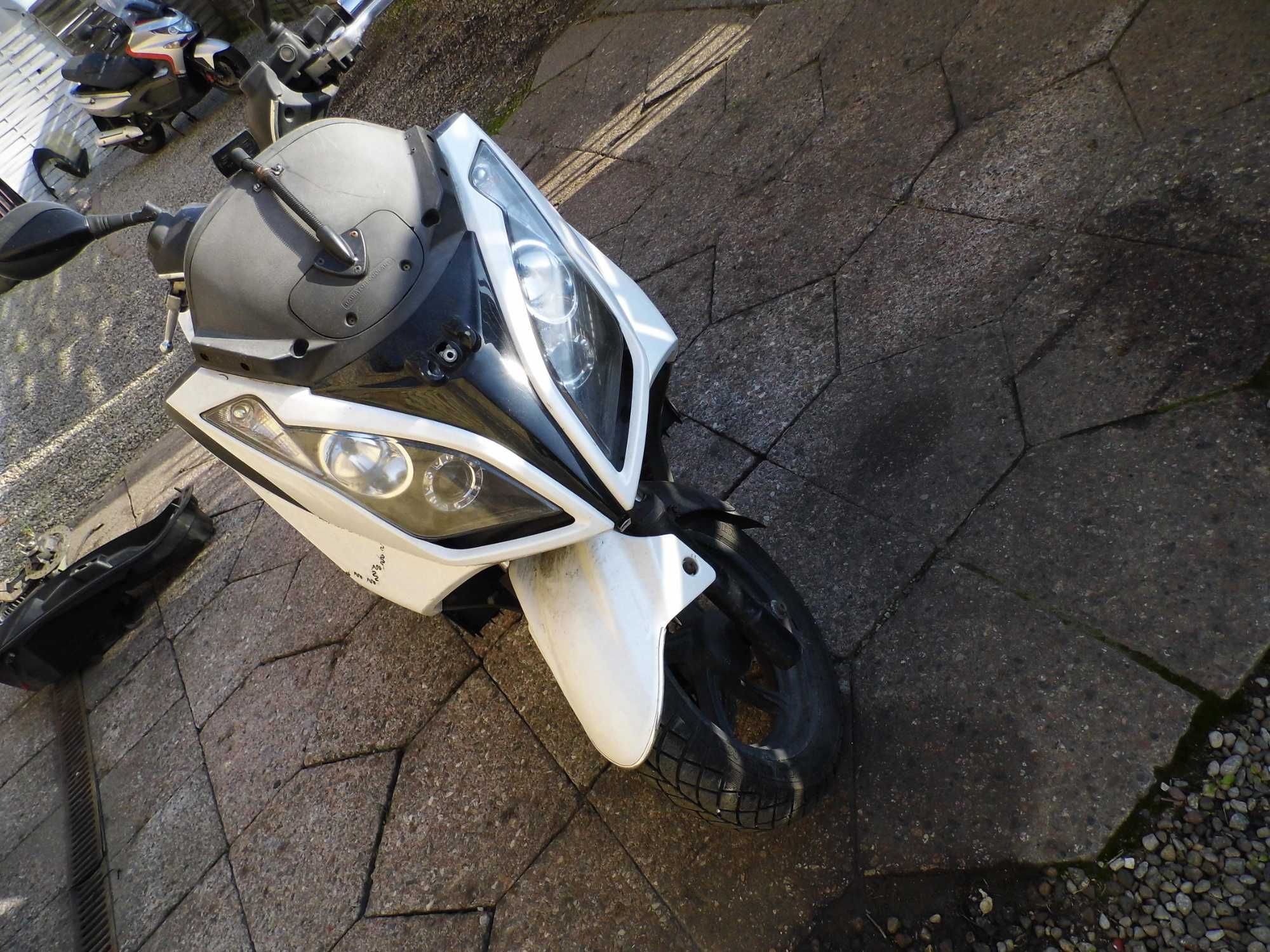 KYMCO DINK STREET DOWNTOWN 125 silnik czesci lagi wydech LEO VINCE 4 R