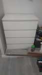 Comoda malm 4 gavetas