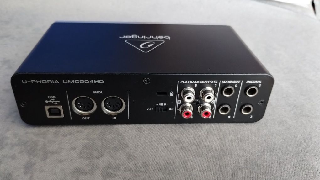 Interfejs Audio Behringer UMC204HD igła