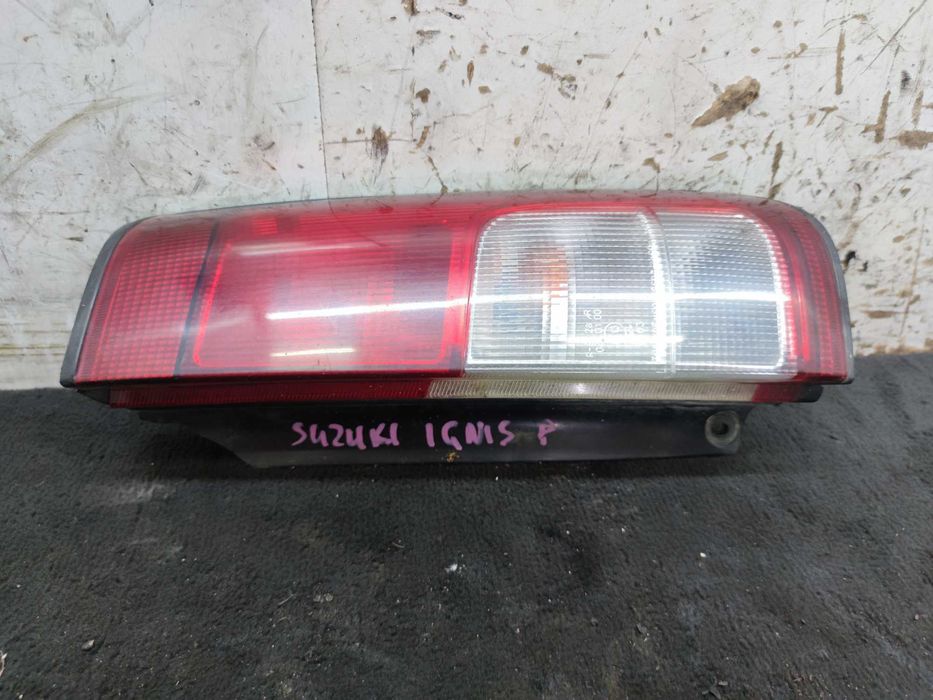 Suzuki Ignis I Lampa Prawy Tył Prawa Tylna