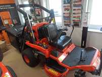 Kosiarka profesjonalna Kubota  GZD 15 HD-3