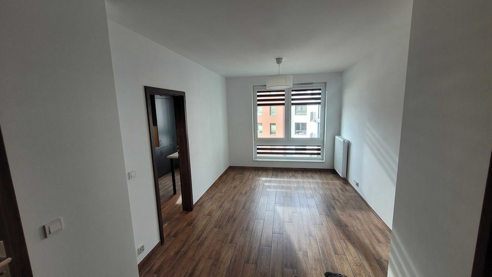 Kawalerka 32m2 z garażem, bezpośrednio.