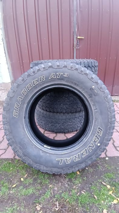 General Grabber AT3, zimówki, 255/70 R16