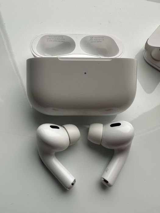 Apple AirPods Pro 2 оригінал