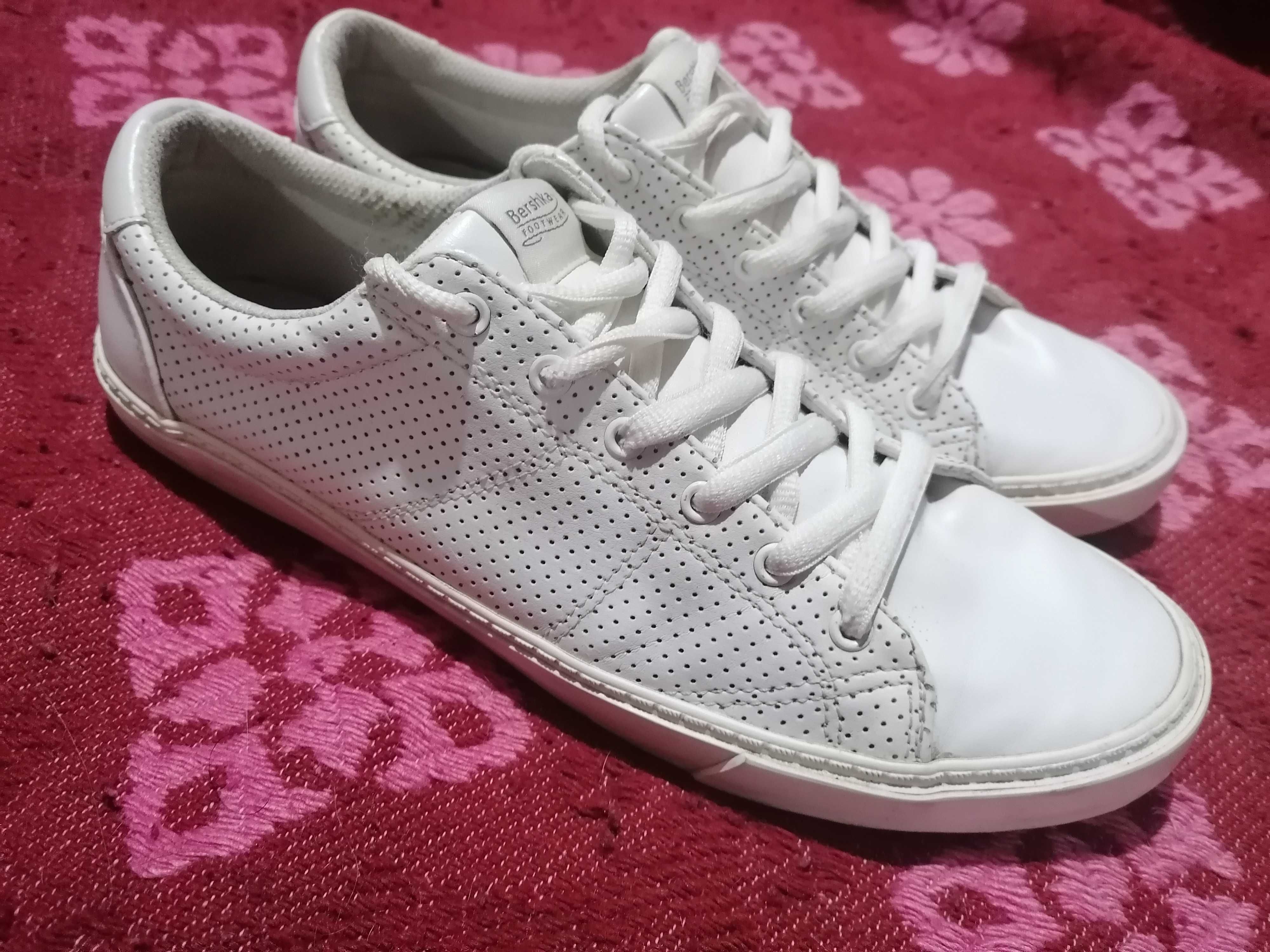 Sapatilhas "Bershka" 43