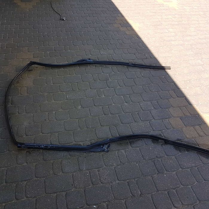 uszczelka guma szyby dachu słupka A mg mgf cabrio