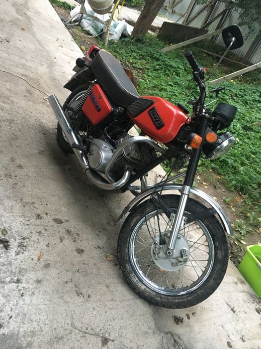 Мотоцик Иж юпитер 5