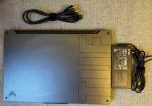 Laptop razem z akcesoriami ASUS TUF Gaming F17 FX706HCB-HX114W