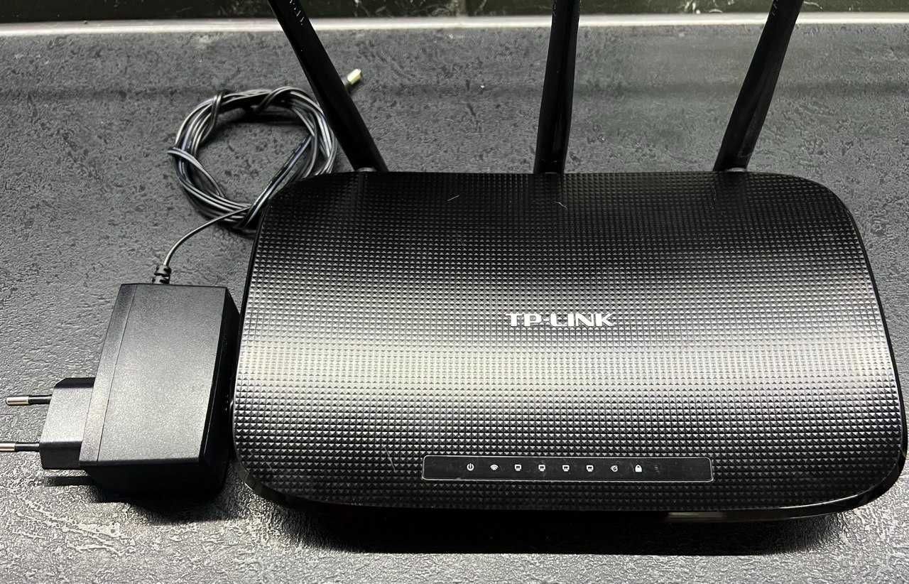 Маршрутизатор TP-Link TL-WR940N