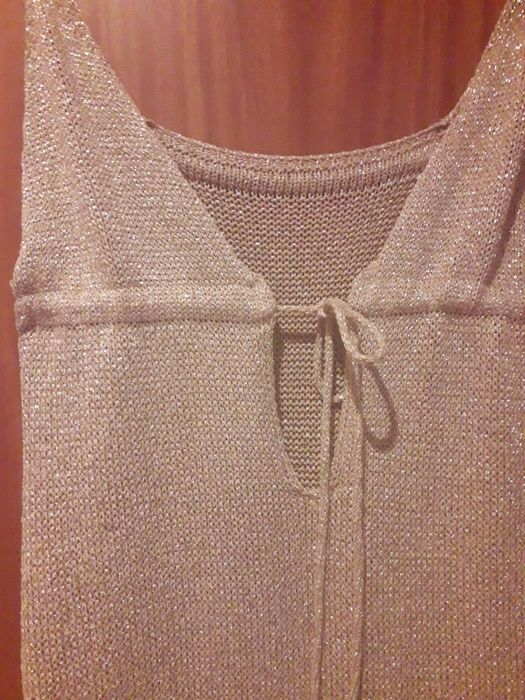 Vestido dourado,,