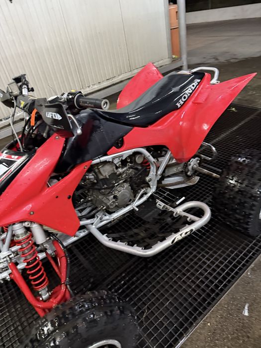 Vendo honda trx 450r