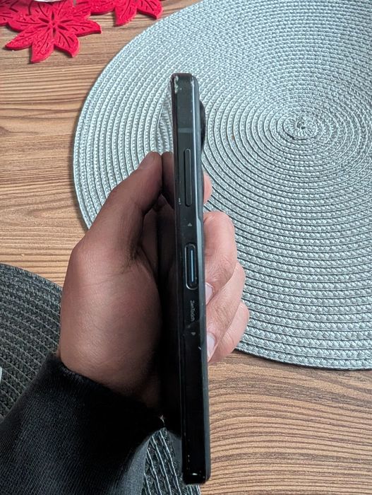 Asus Zenfone 9 16/256