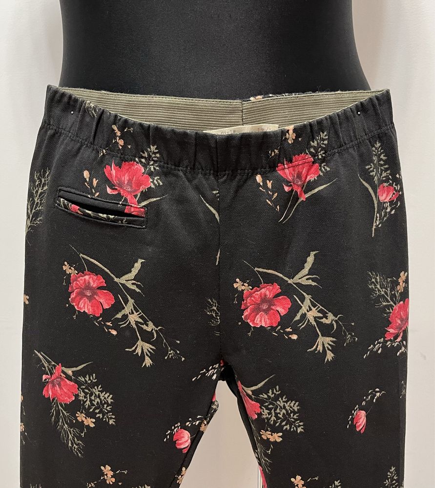 Eleganckie legginsy w kwiaty Zara rozmiar 164