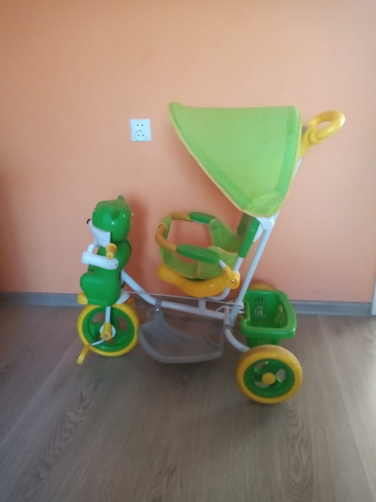 Sprzedam wyposażenie dla dziecka