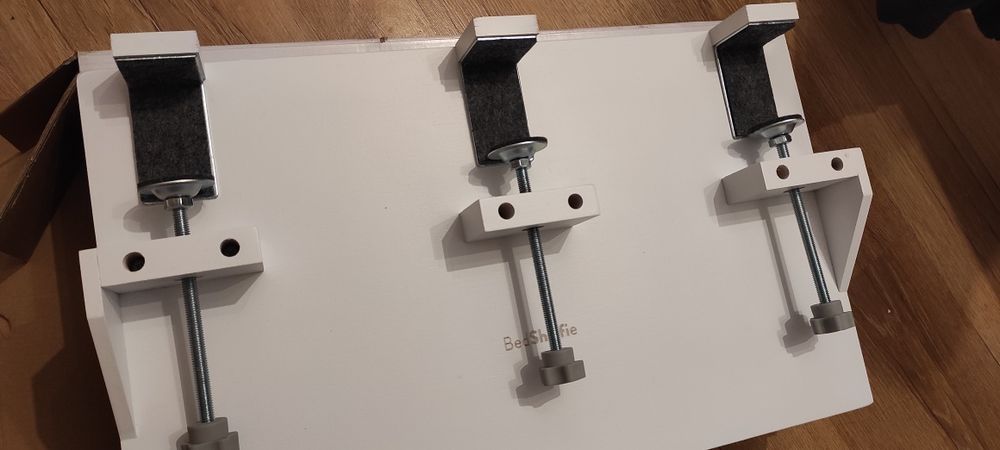 BedShelfie. Drewniana półka na łóżko. Kolor biały. Nowa