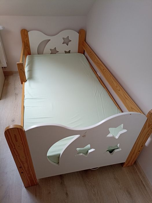 Łóżko dziecięce 160 x 80 gwiazdki sosna biały z szufladą