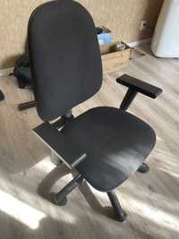 Krzesło biurowe - fotel biurowy