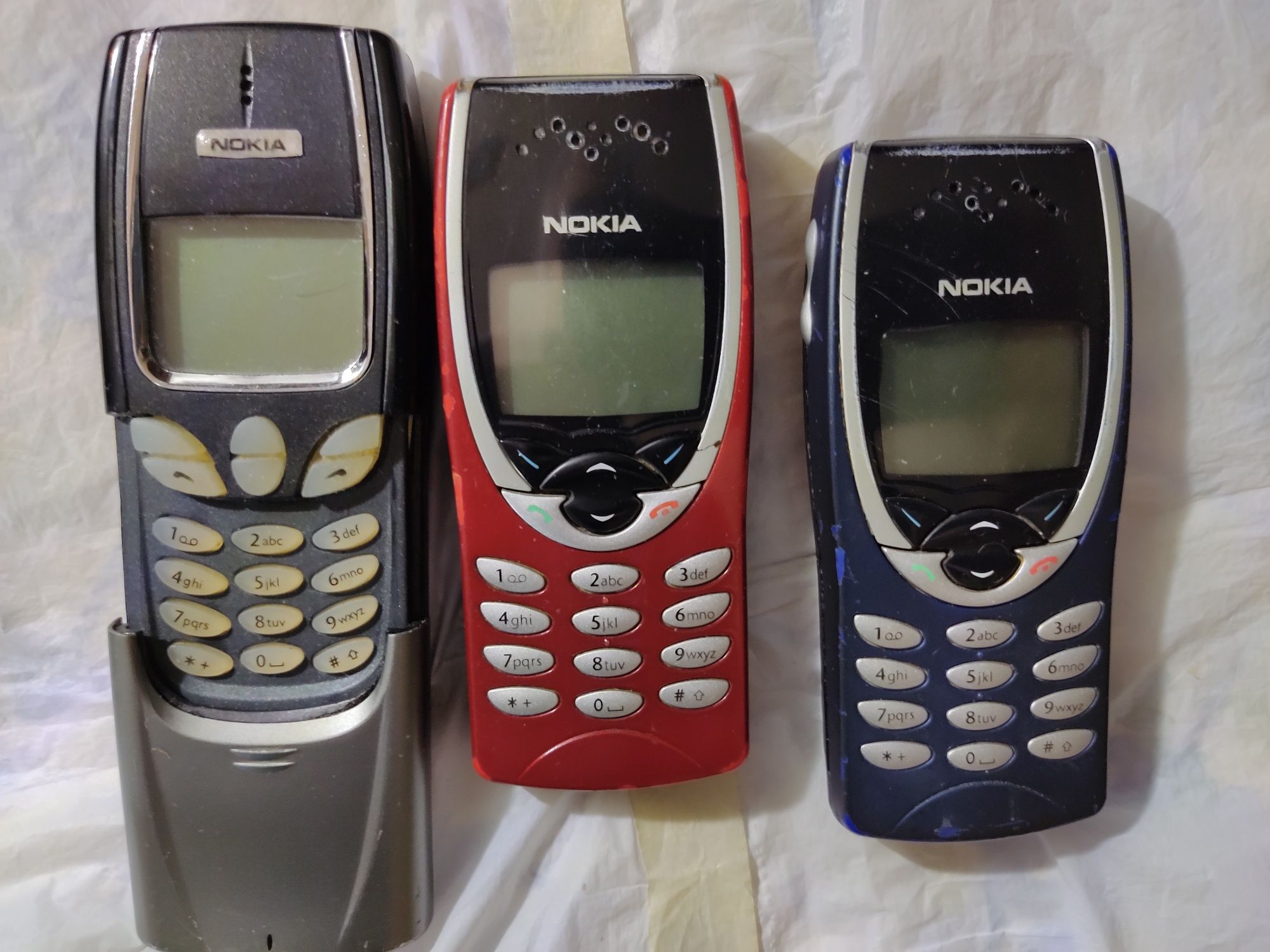 Nokias 8210 livre