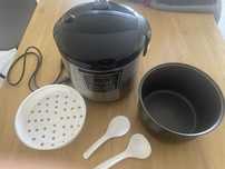 Panela eletrica robot de cozinha  multifunções pouco usada