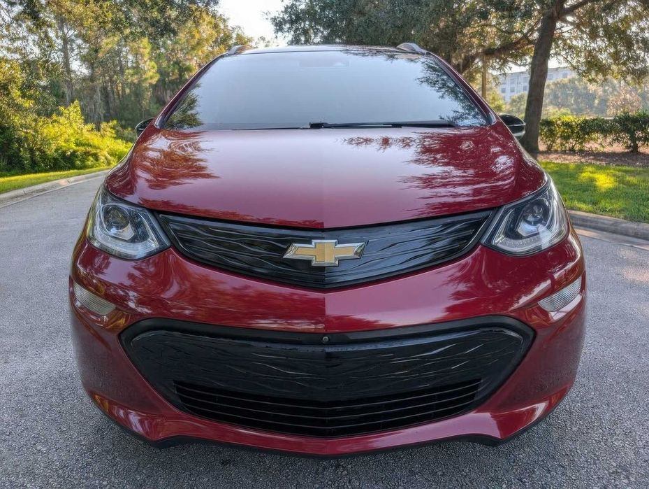 Chevrolet Bolt EV      2021