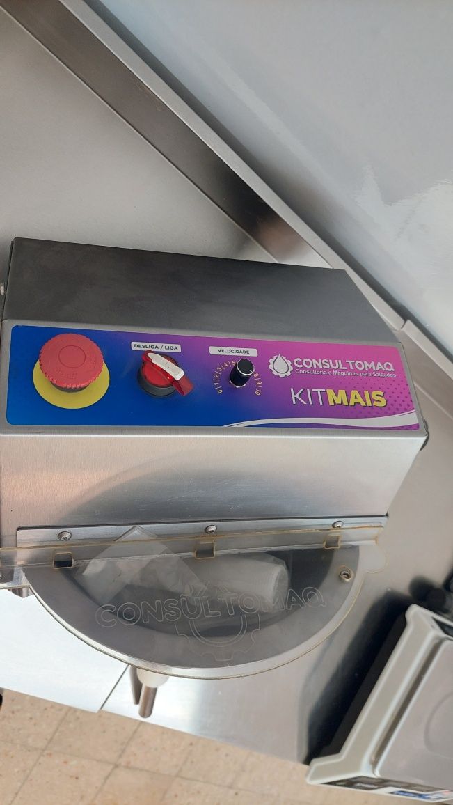 Máquina de Duplo Recheio da Consultomaq