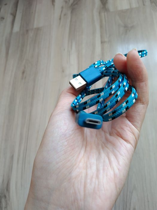Kabel USB sznurek