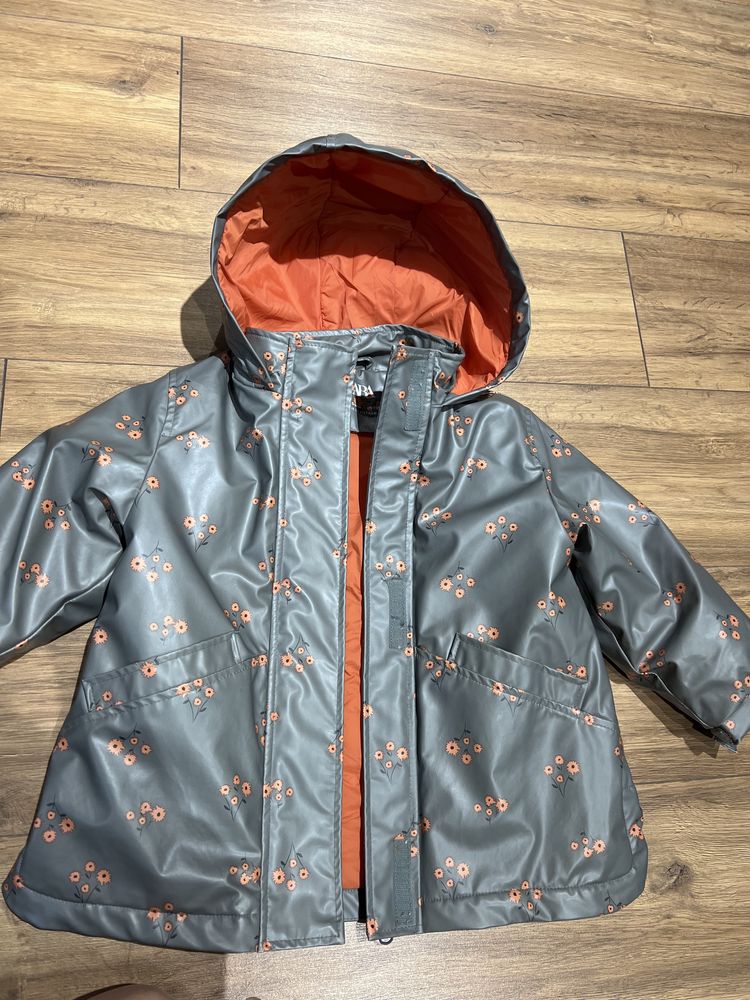Куртка-дождевик для девочки Zara 4-5 лет