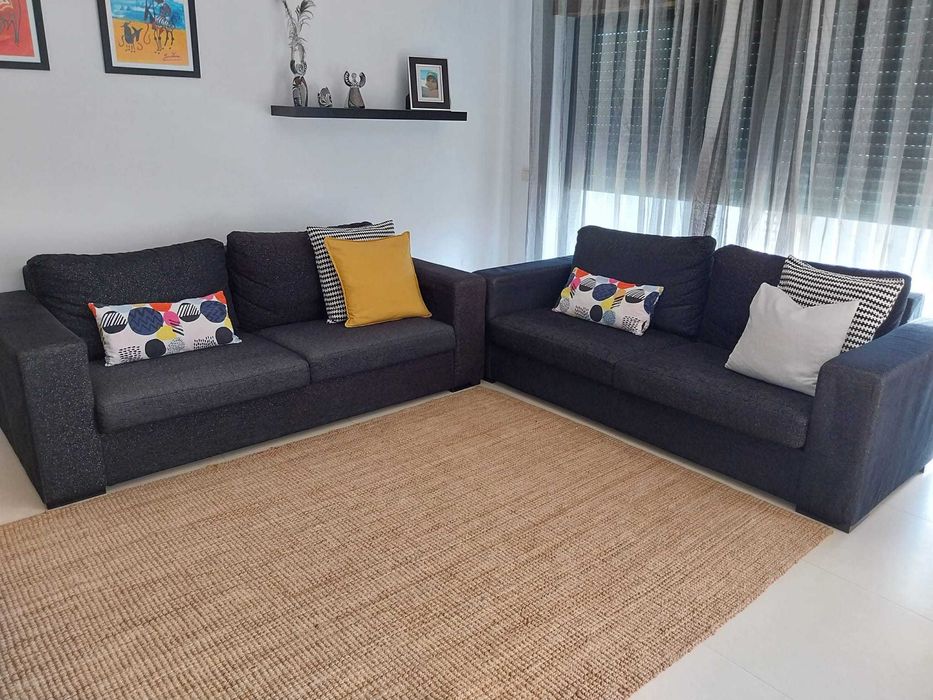 2 Sofás (3+3 lugares)