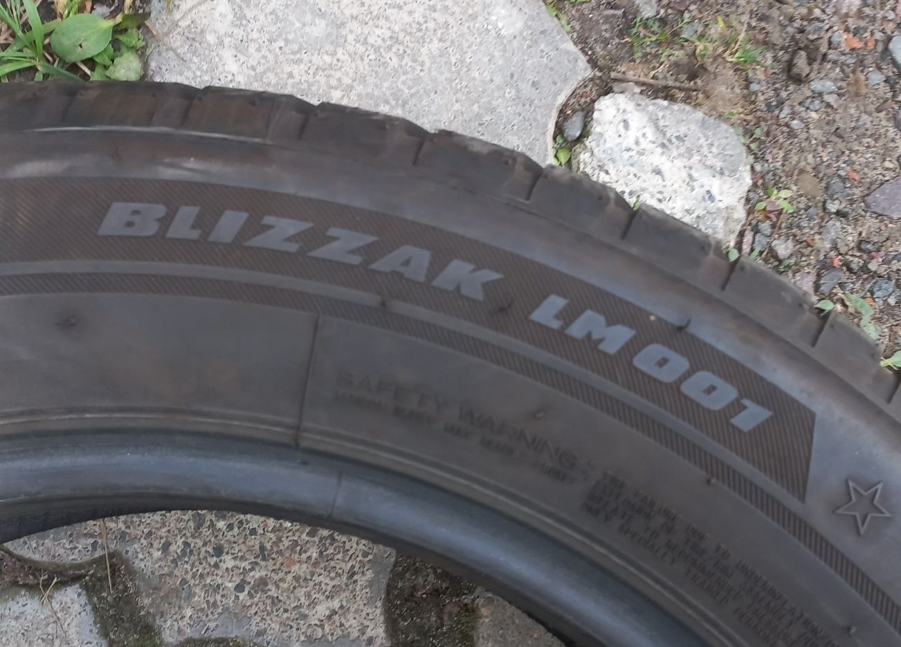 Шини всесезонні m+s  4шт R17 Bridgestone Blizzak LM-001 205/60/17