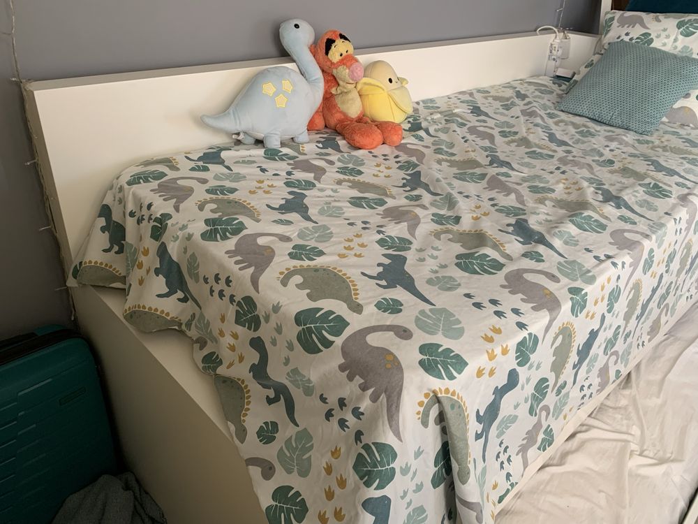 Cama de solteiro com gavetão