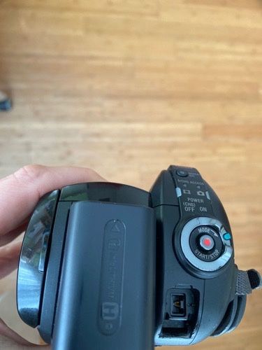 Відеокамера Sony HDR-SR10E