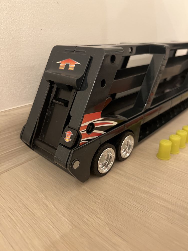 hotwheels ciężarówka do autek