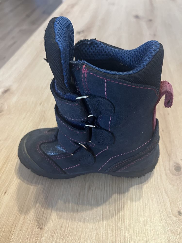 Buty zimowe wysokie zapinane na rzepy