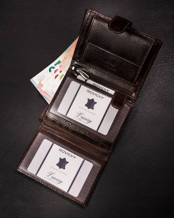 duży portfel męski ze skóry naturalnej w orientacji pionowej - rovicky