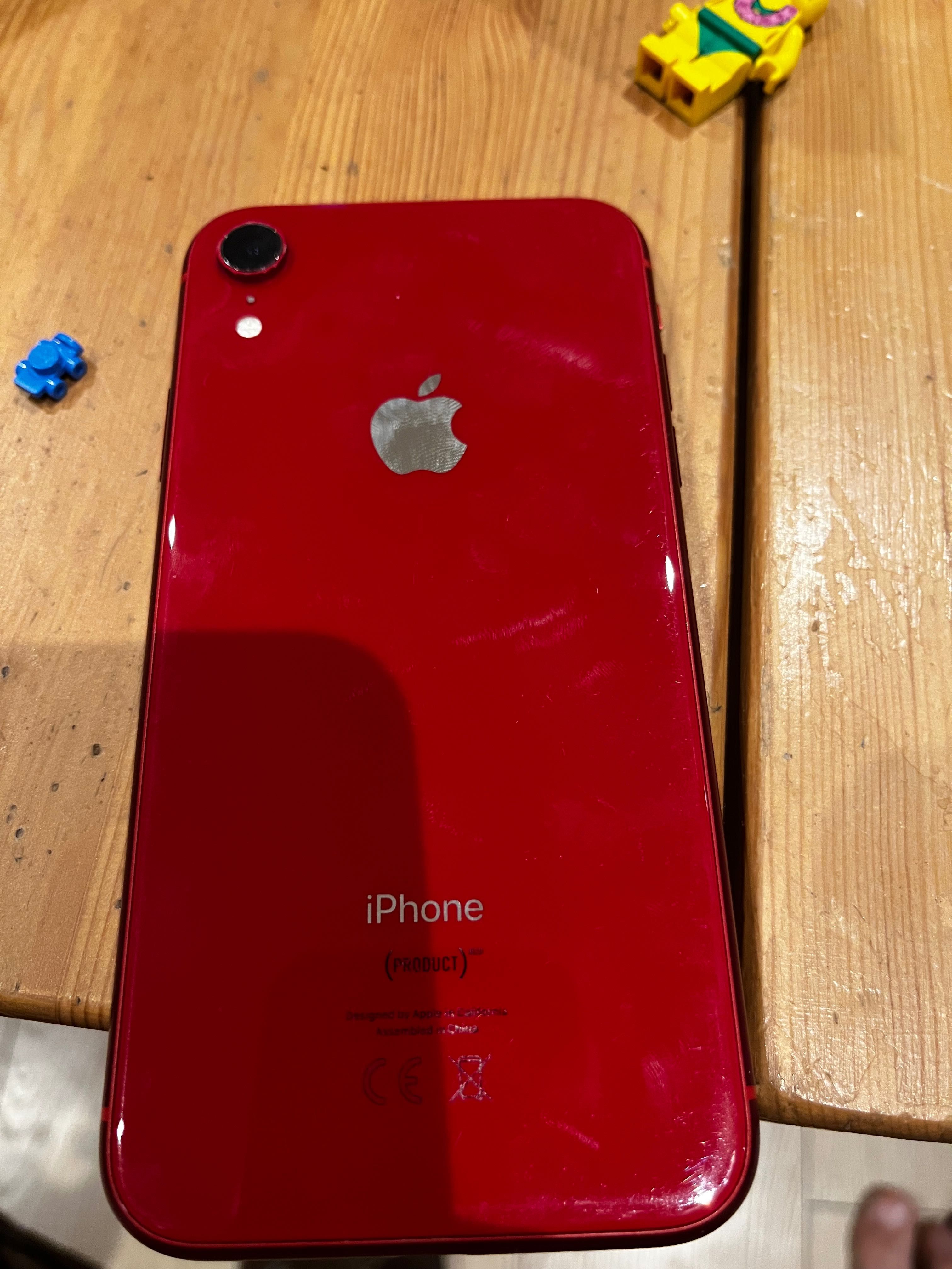 iPhone XR 256 GB 85% bateria czerwony