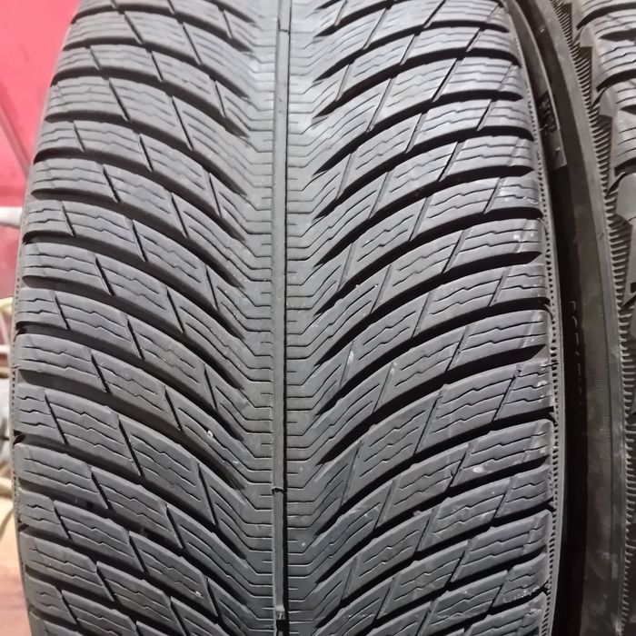 Шини Зимові 255.50.19 пара рік 2023