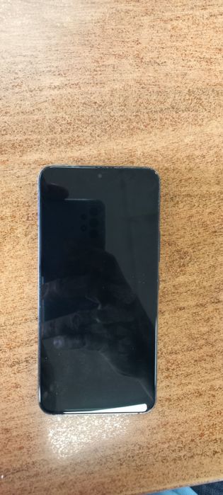 Telemovel Samsung S22 usado em bom estado