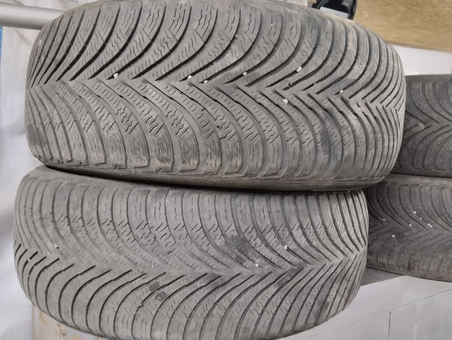 Продам Мішлін 215/60R16