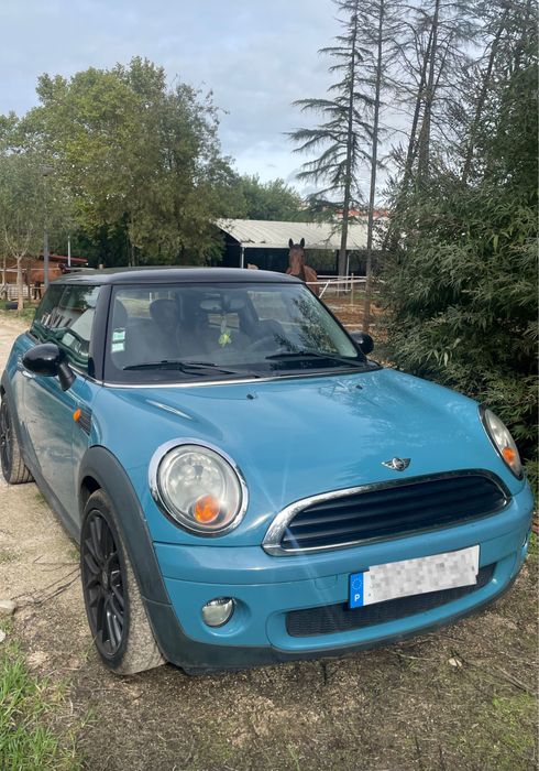 Mini one azul e preto