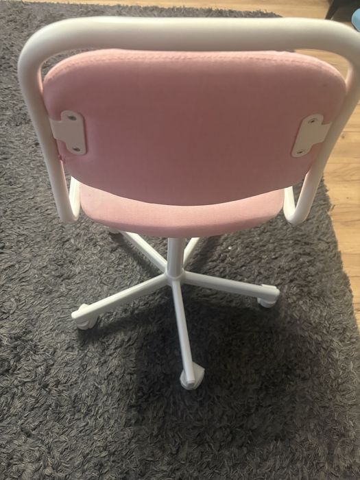 Krzeslo obrotwe dla dziecka ikea